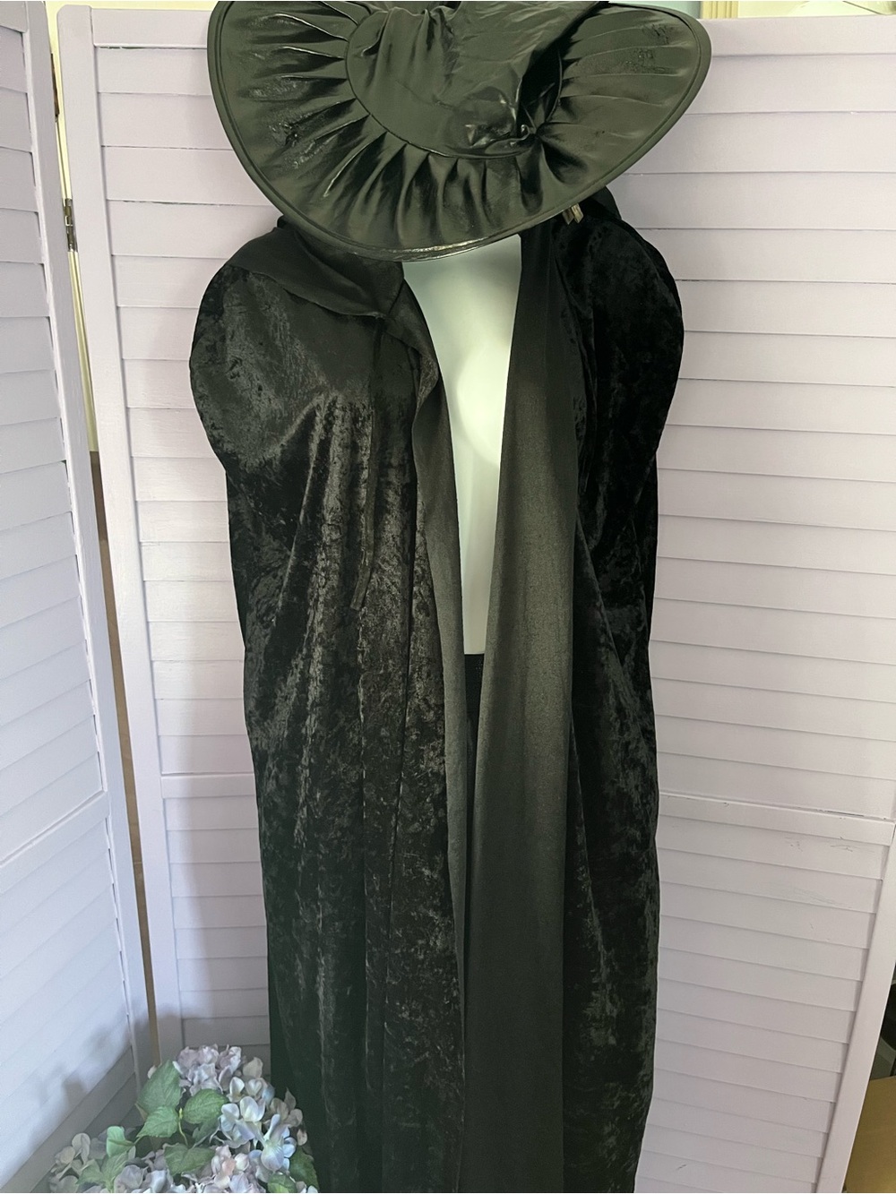 Halloween costume includes Black Velvet Hooded cape, high:low tulle skirt and ha